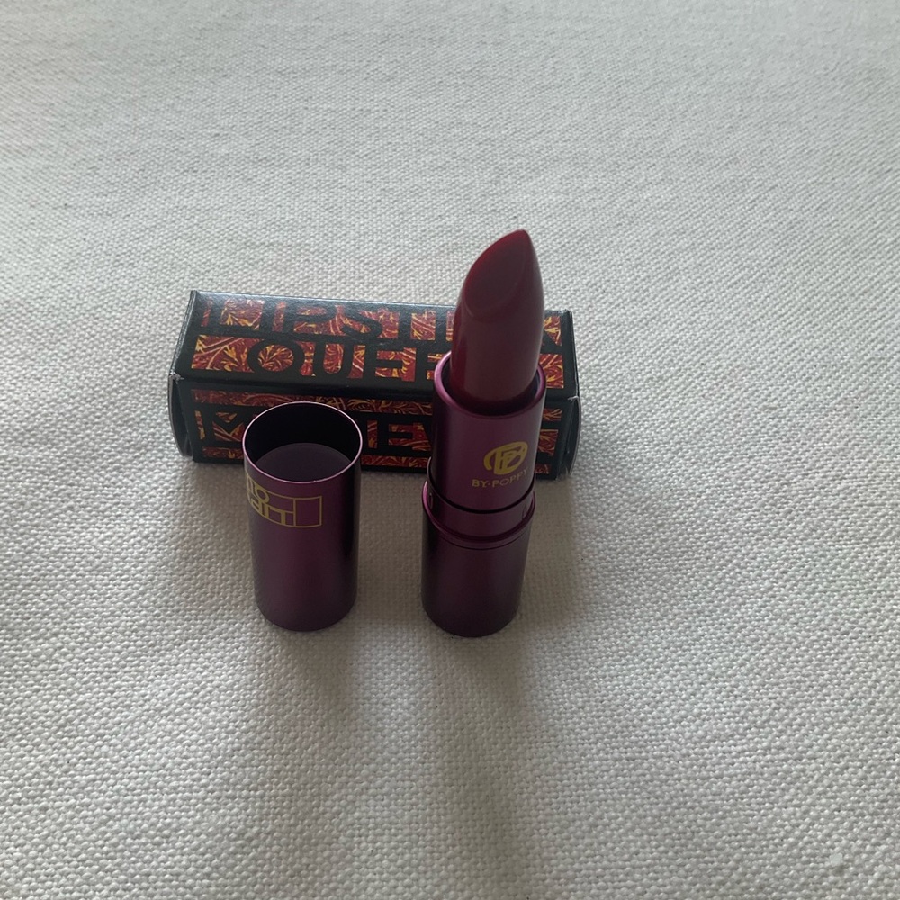 Lipstick Queen Medieval Red.
Full Size 0.12oz.